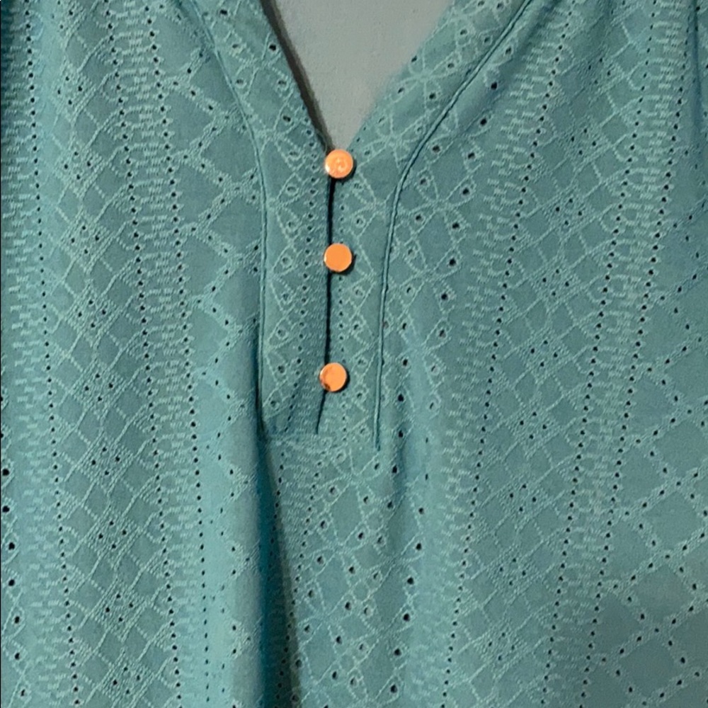 Blouse - Picture 2 of 2